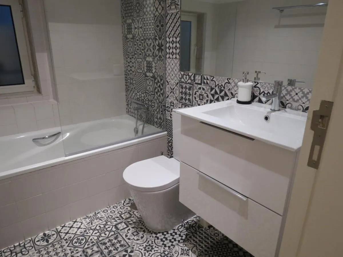 Belem 27, Terrace Apartment Lizbona 0*,